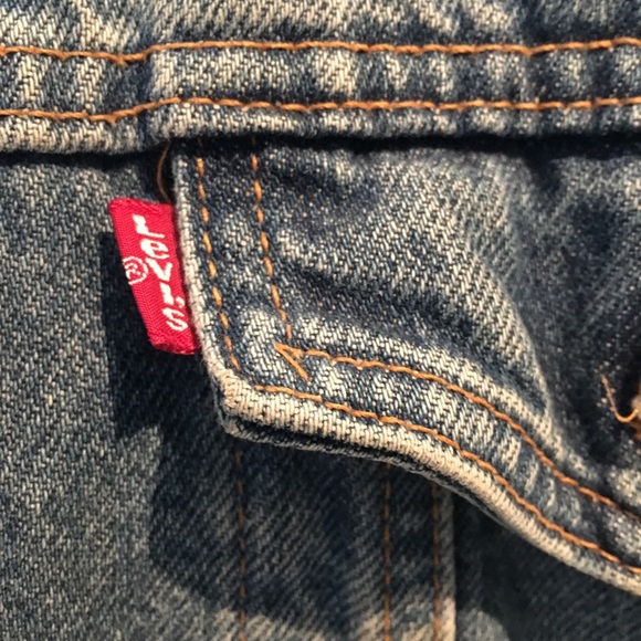 Vintage Levi jacket believed late 80s/early 90s - Picture 3 of 8
